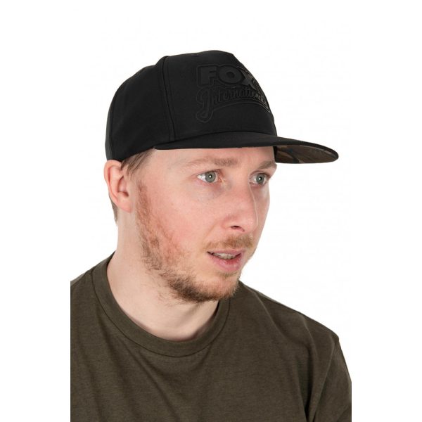 Black/Camo Flat Peak Snapback Cap Black / Camo Snapback hat