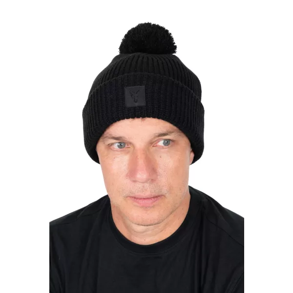 Fox Black HD Bobble Bojtos Téli Sapka
