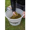 Matrix Groundbait Mixing Bucket with Lid 17L